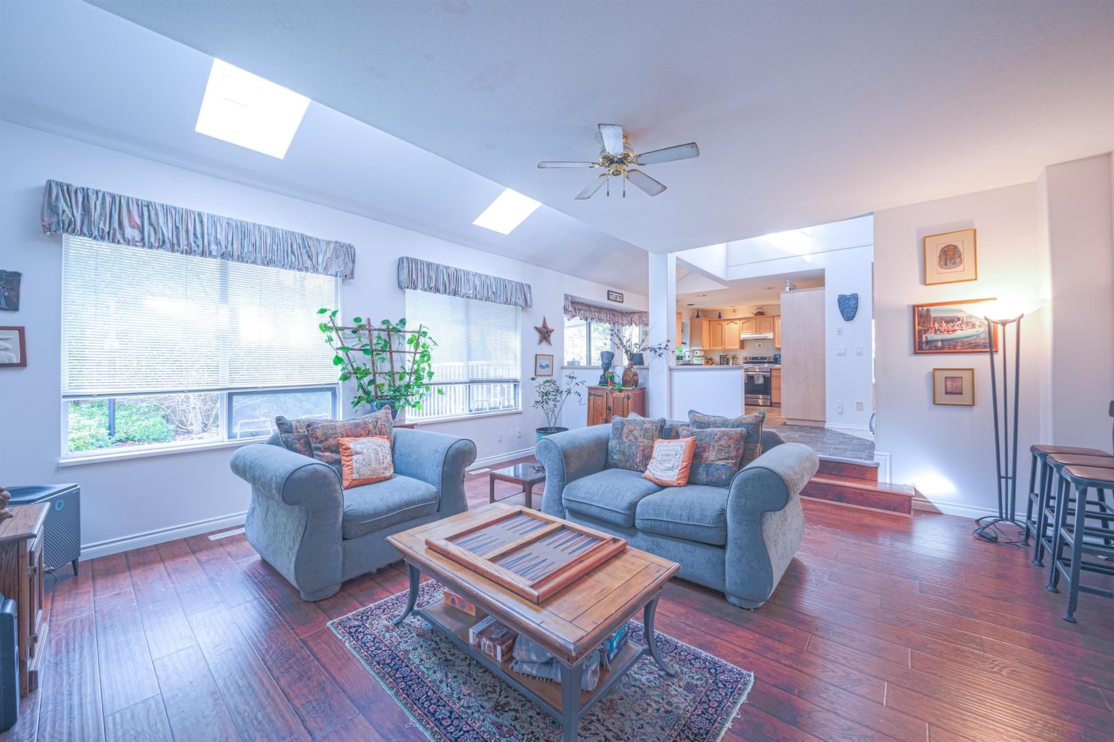 Listing Image 22