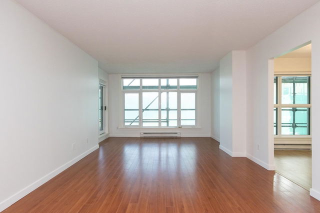 302 - 2468 Broadway
