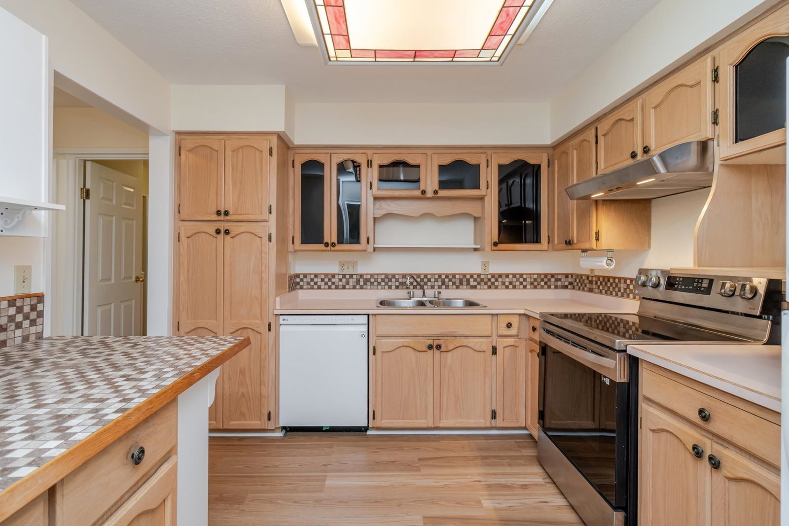 Listing Image 15