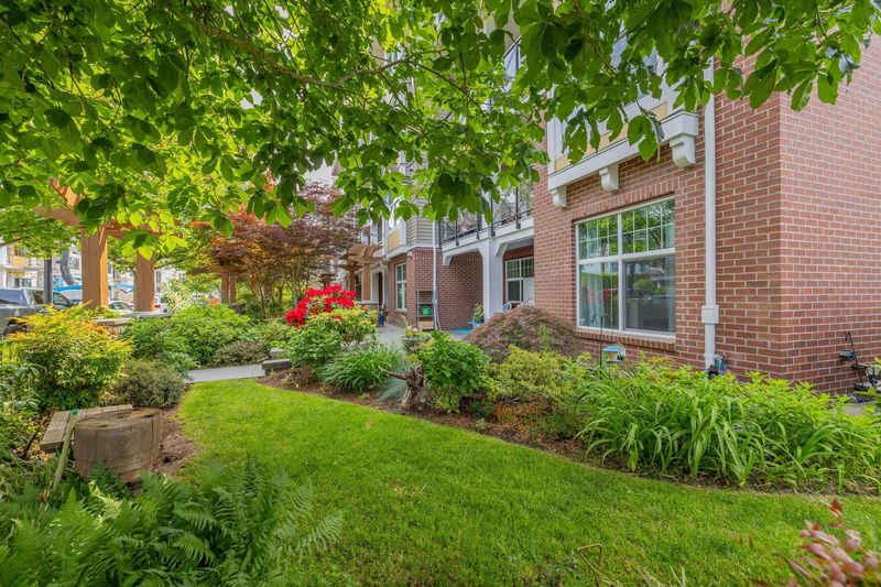 17712 57a Avenue #111, Surrey, British Columbia