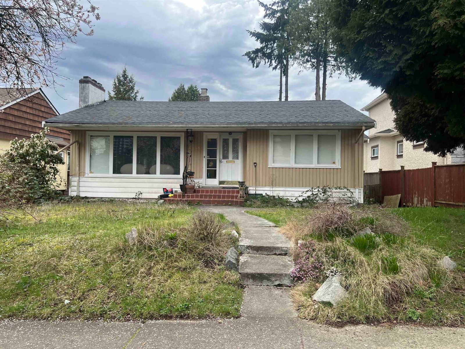 Listing Image 1