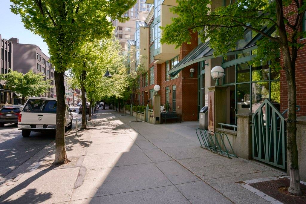 Listing Image 21