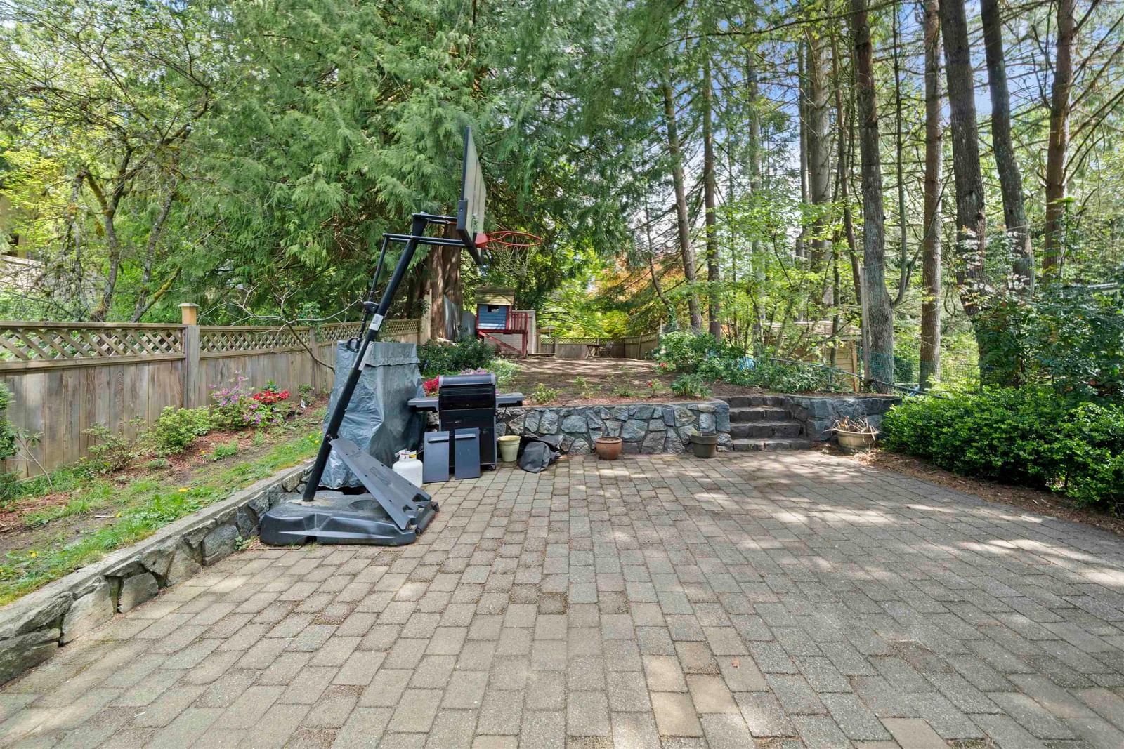 Listing Image 35
