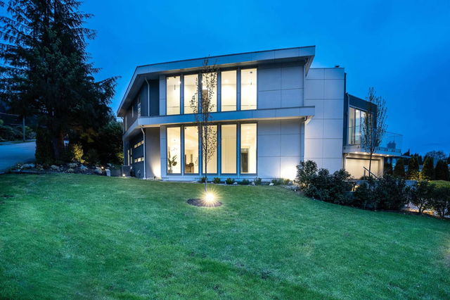 4500 Canterbury Crescent