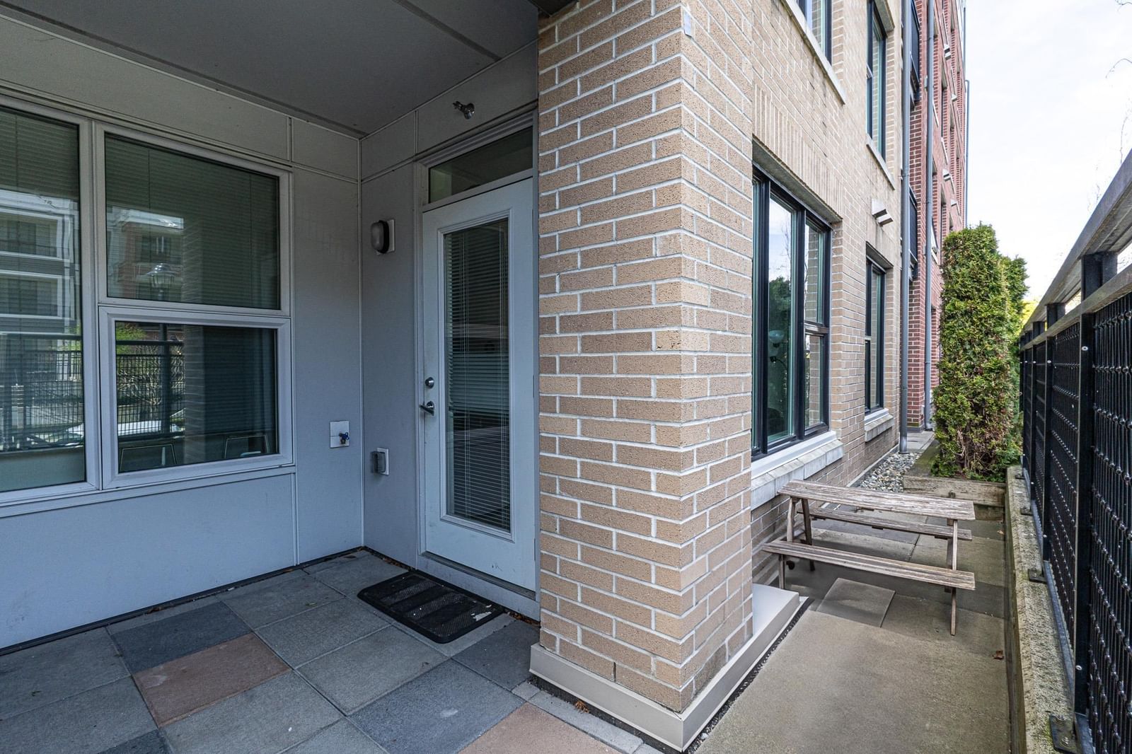 Listing Image 17