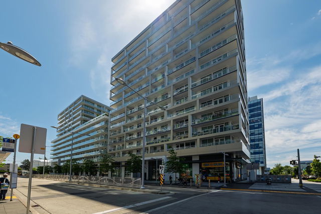 858 - 6320 No. 3 Road