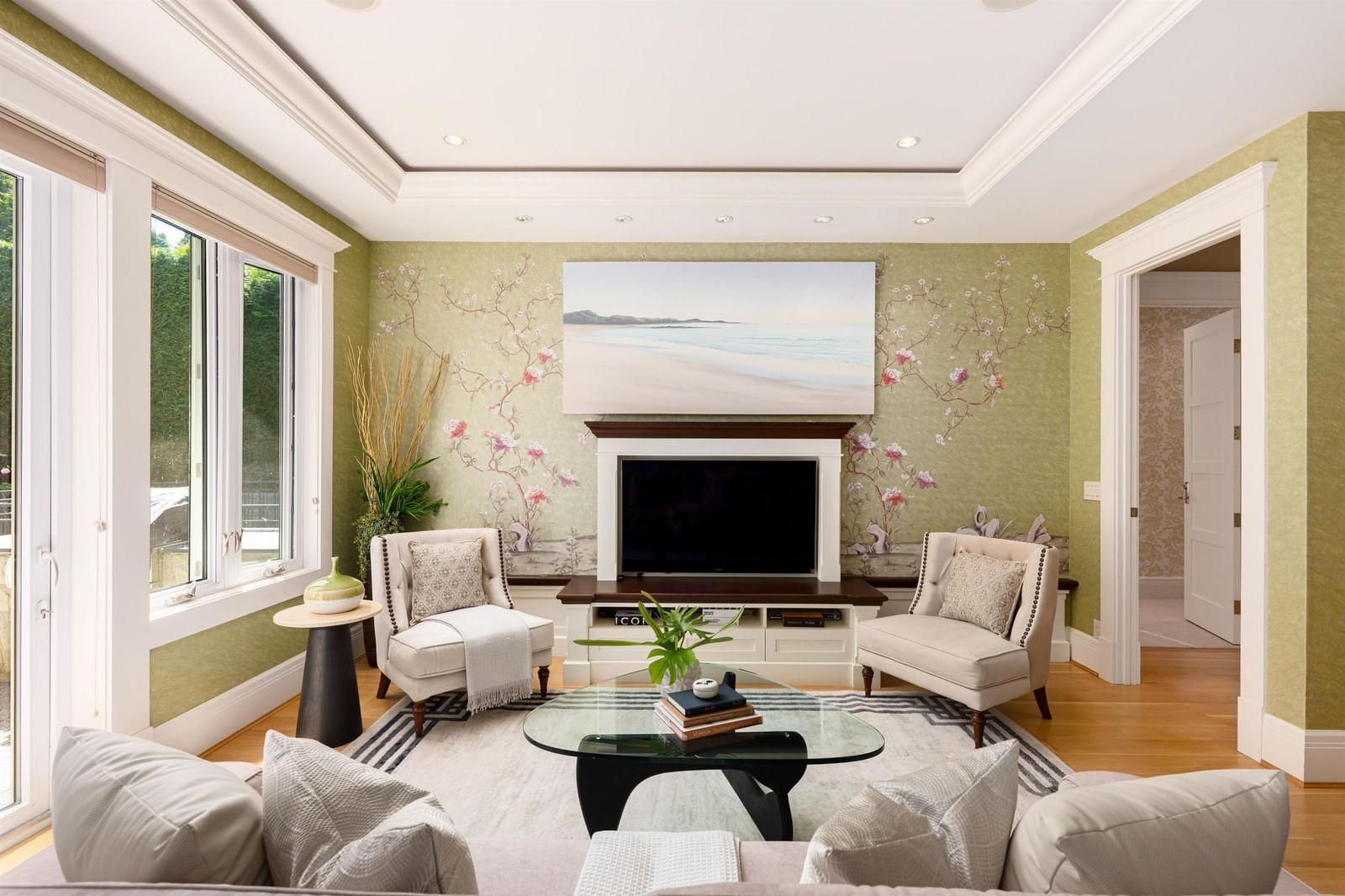Listing Image 10