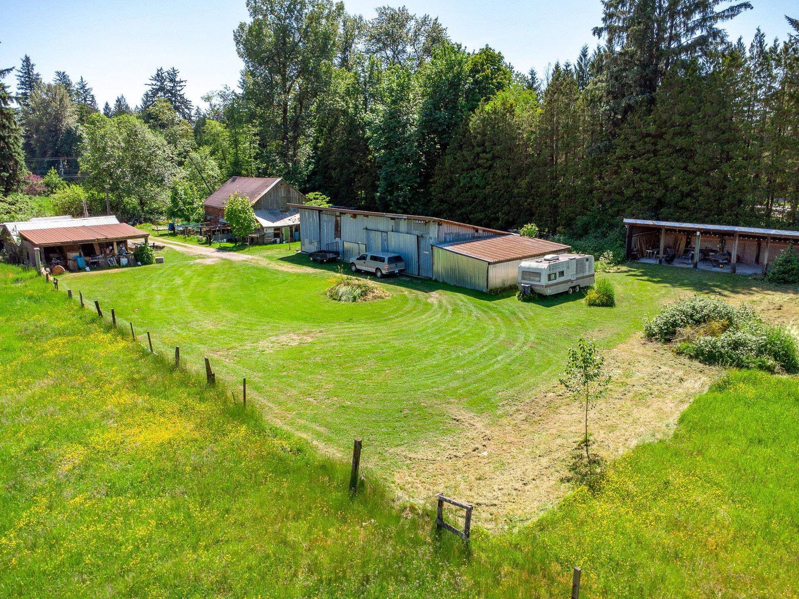 Listing Image 16