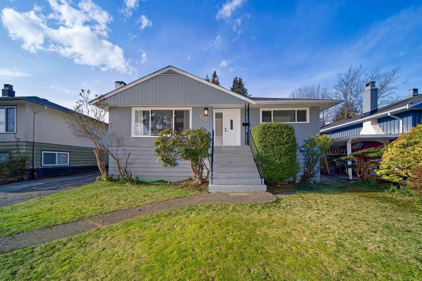 Photo of home at 860 Whitchurch