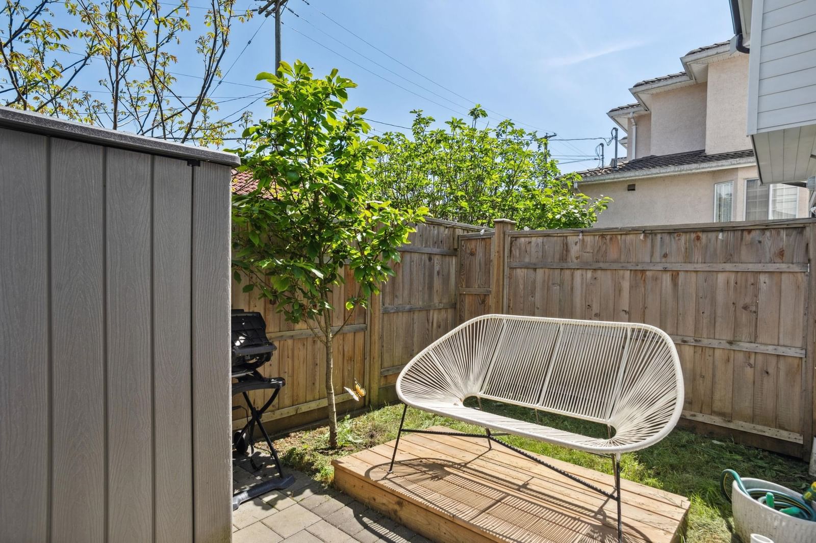 Listing Image 8