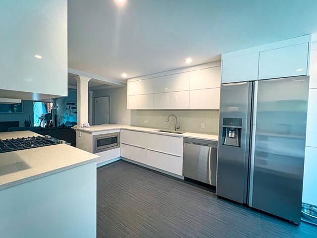 103 - 555 28th Street