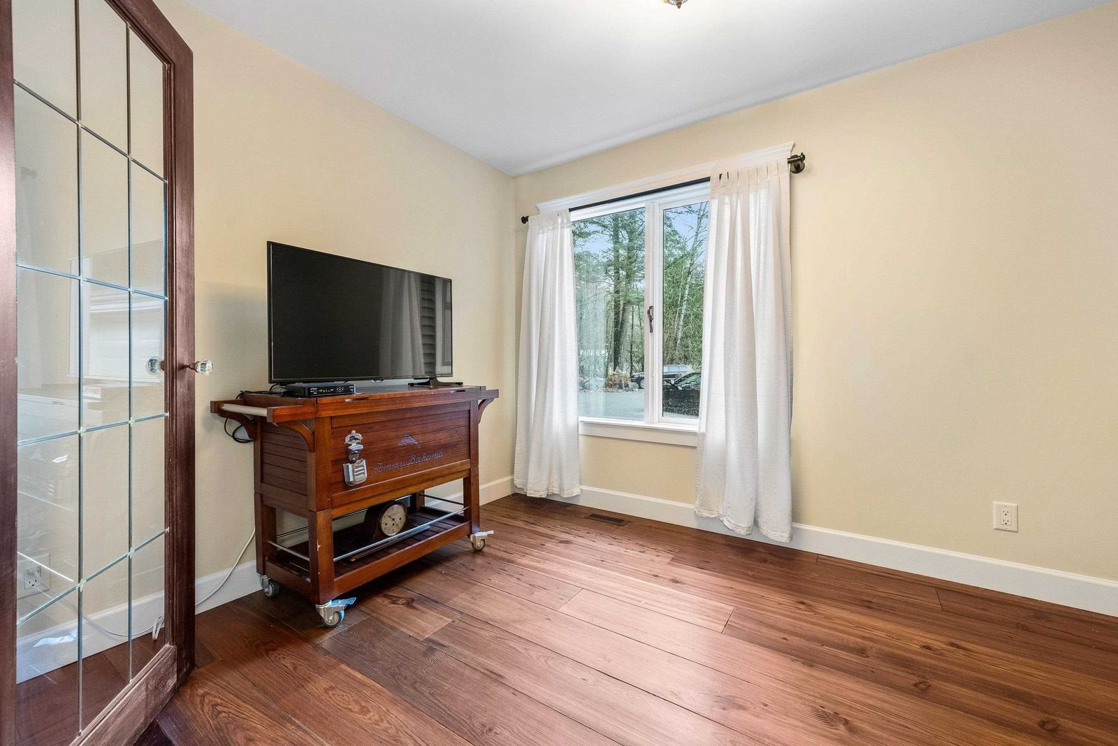 Listing Image 18
