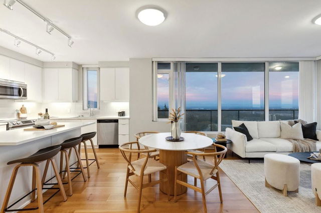 1404 - 9393 Tower Road