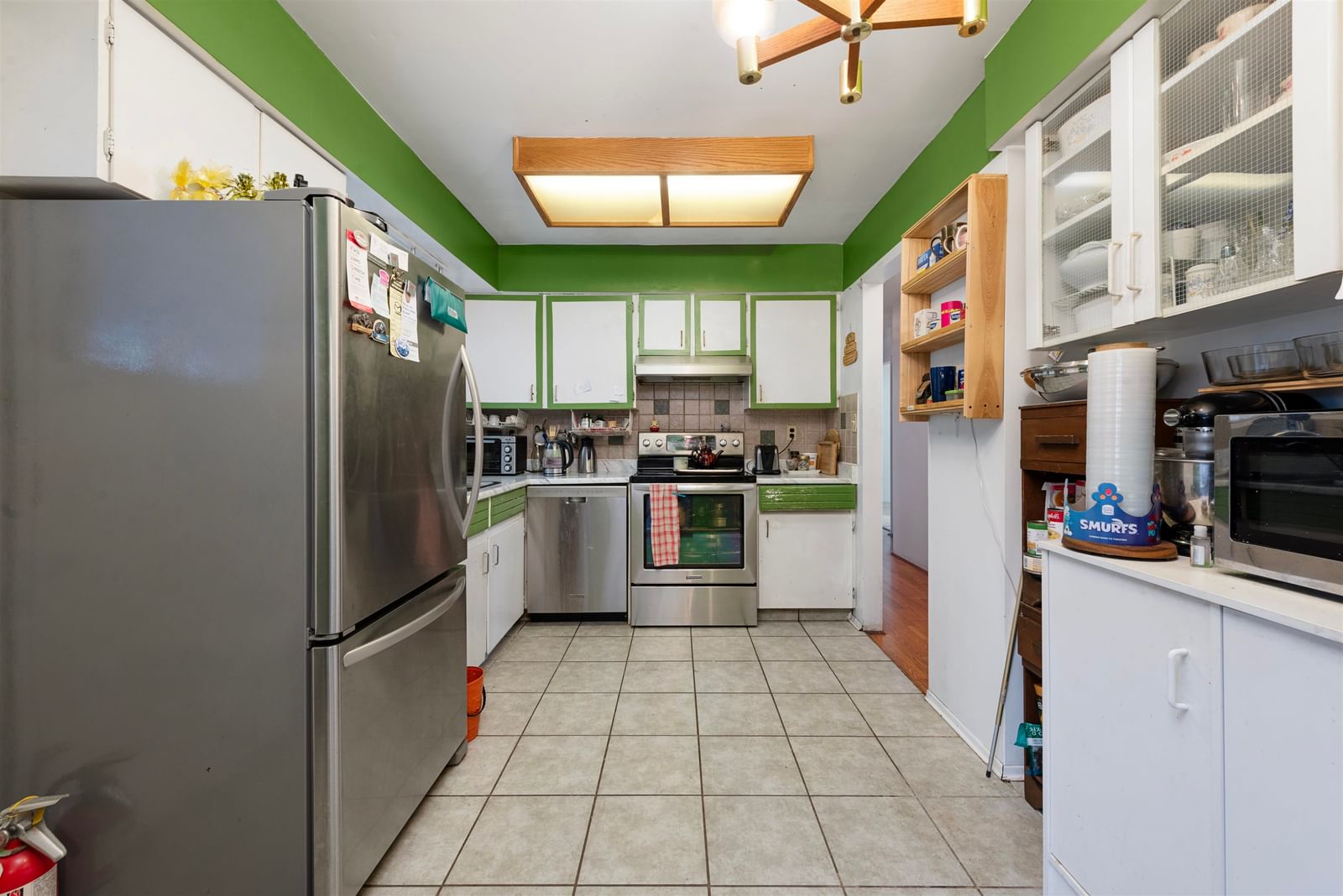 Listing Image 9