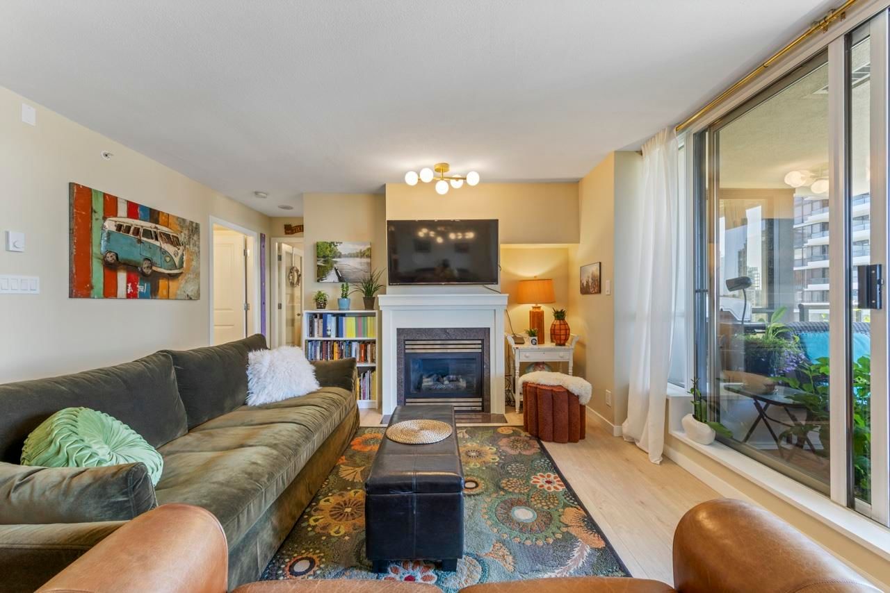 Listing Image 19