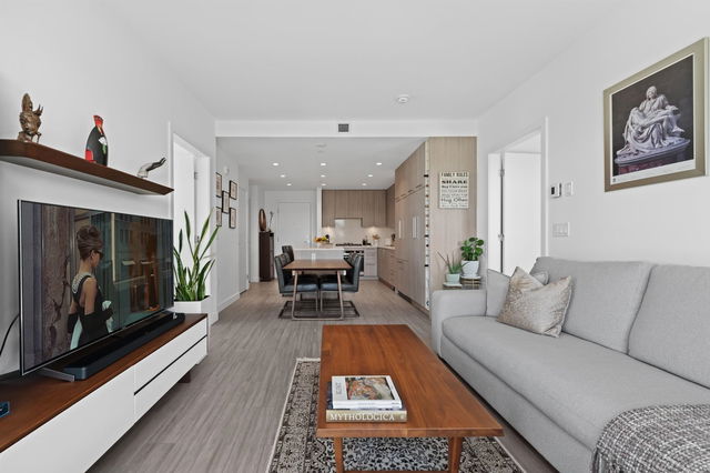 305 - 747 3rd Street