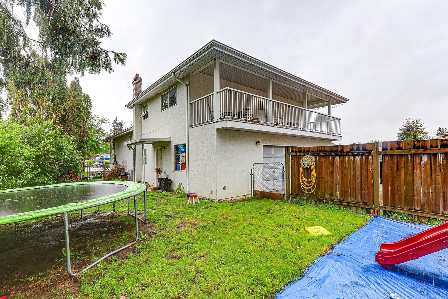 Listing Image 12