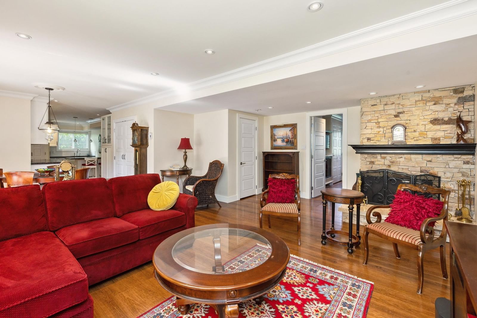 Listing Image 20