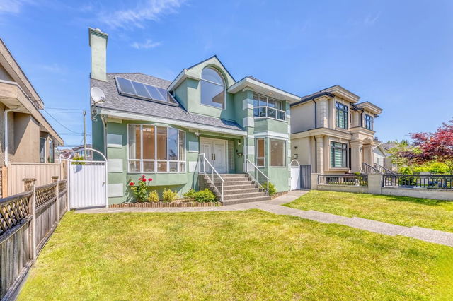 2249 Fraserview Drive