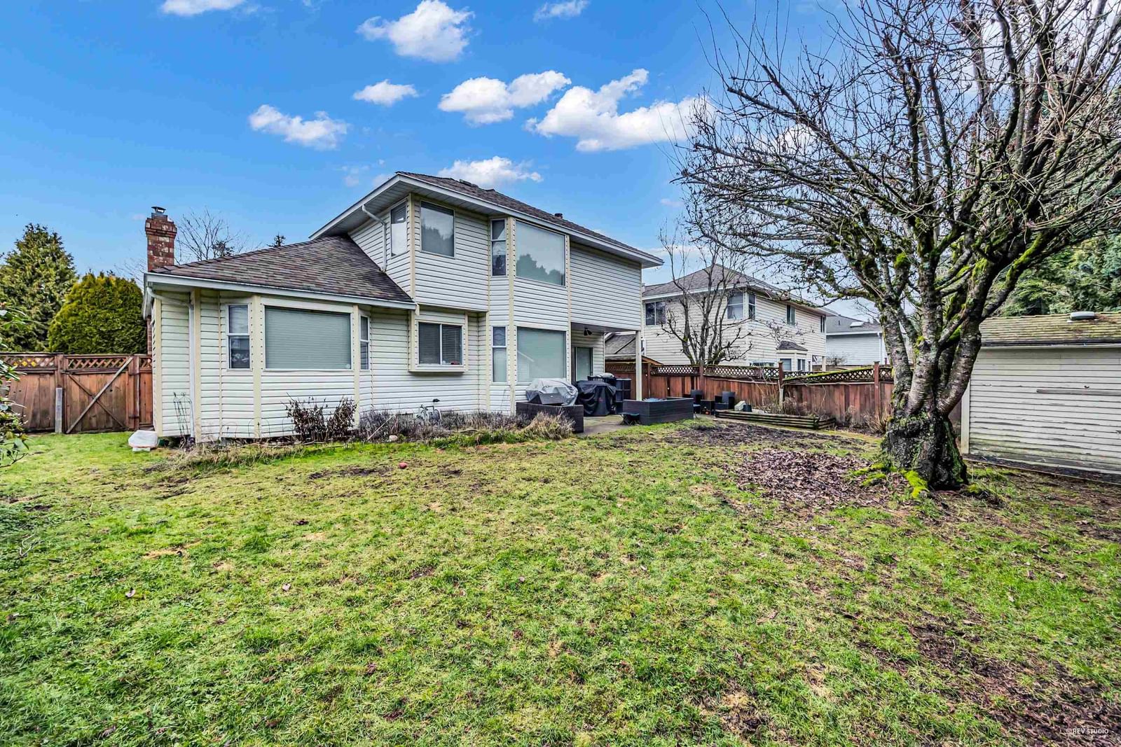 Listing Image 17