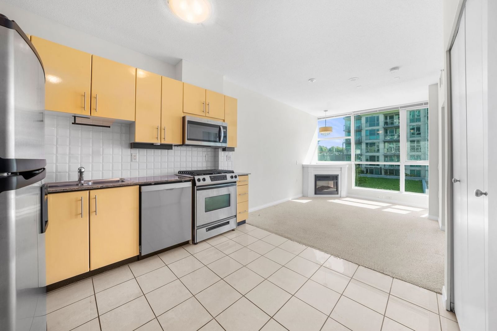 Listing Image 21