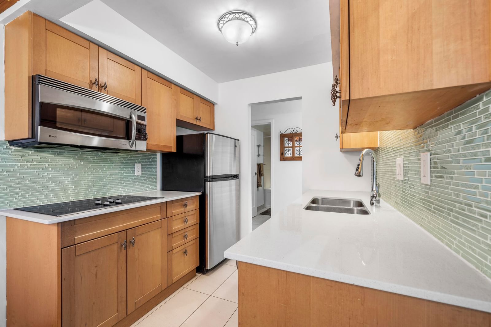 Listing Image 13