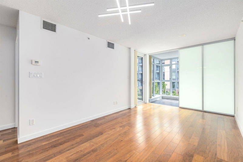 Image of home for listing MLS® R3014344