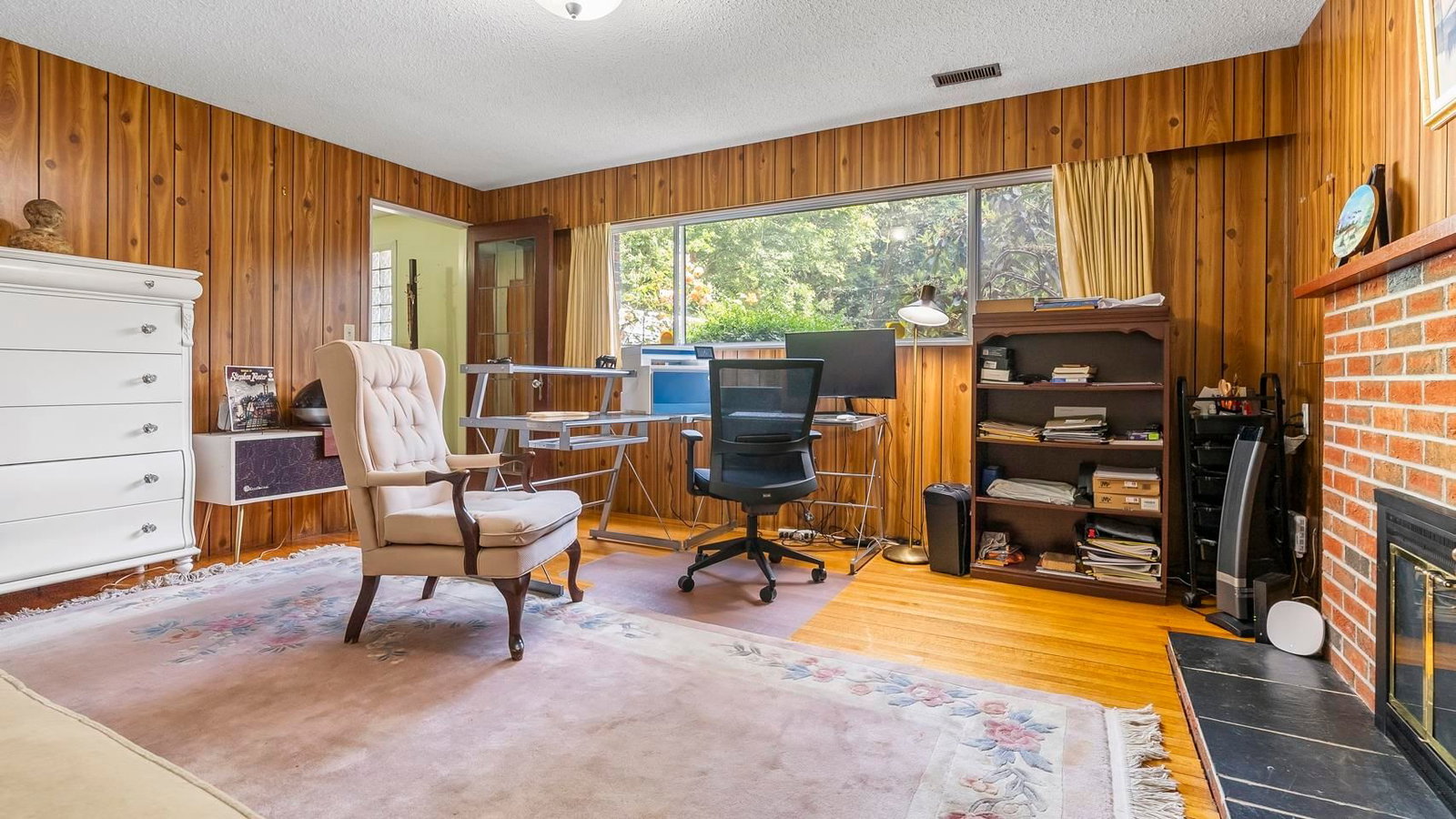 Listing Image 18
