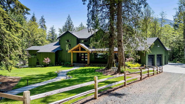 4736 Bruce Road