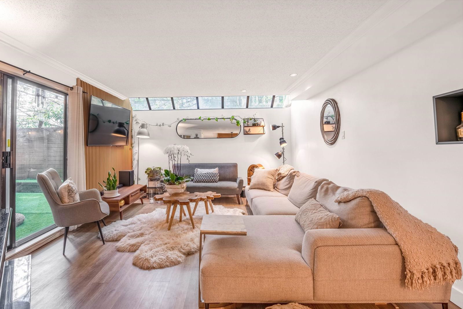 Image of home for listing MLS® R3014504