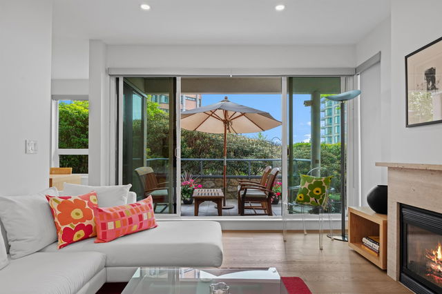 105 - 2242 Marine Drive