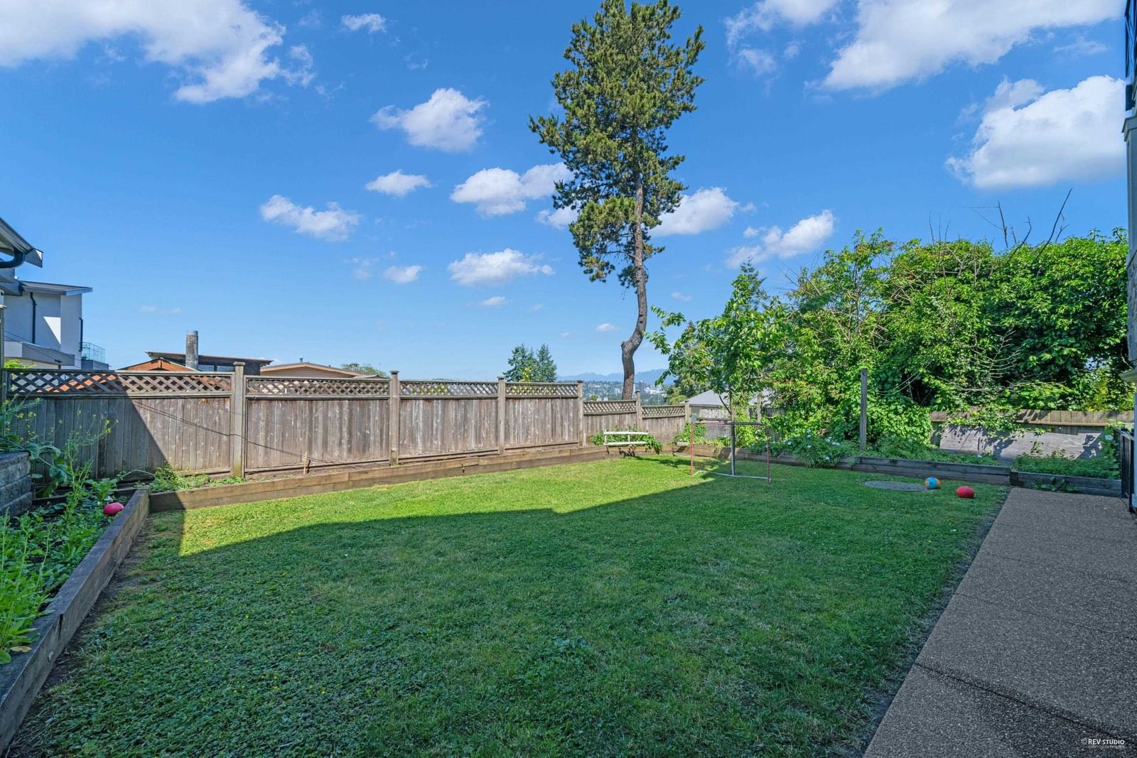 Listing Image 27