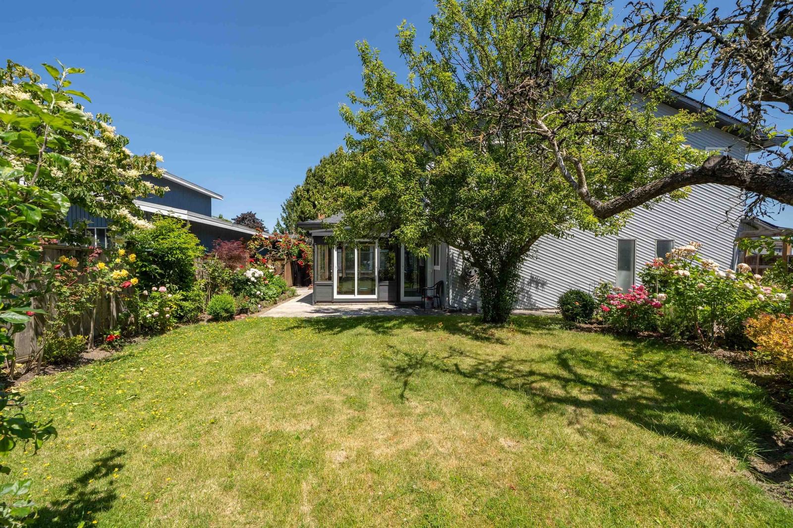 Listing Image 28