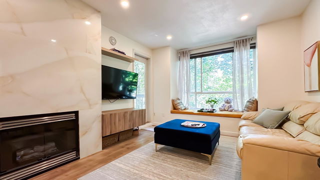 317 - 6833 Village Green