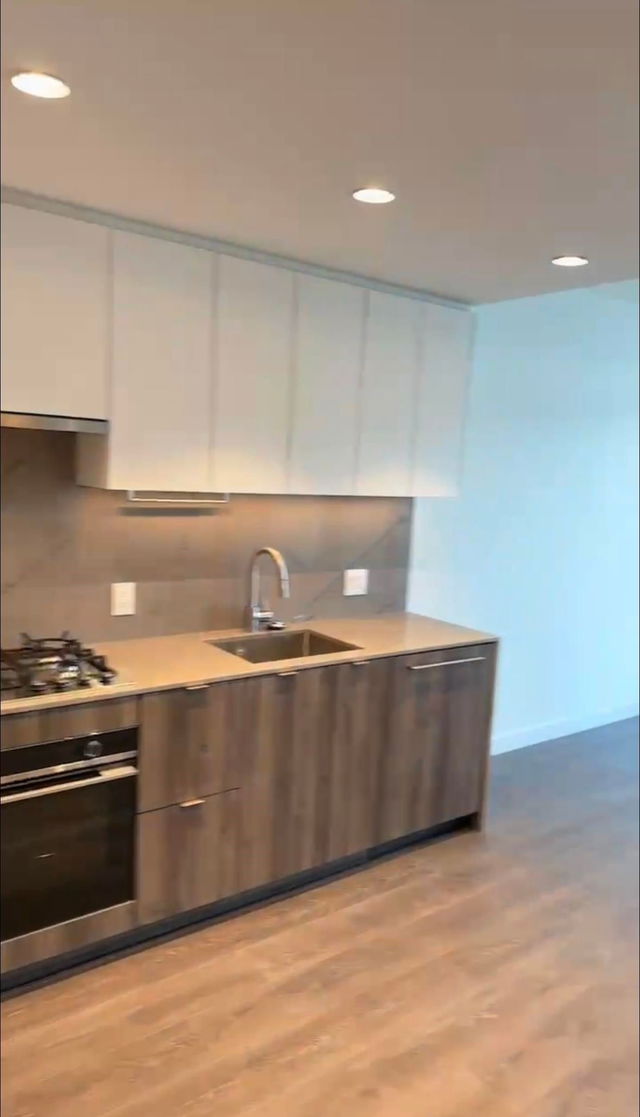 150X - 505 Nelson Street