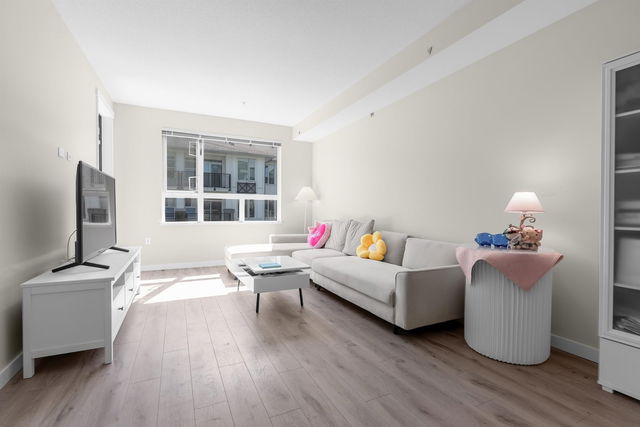 315 - 9233 Odlin Road
