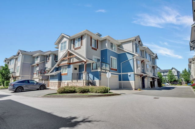 12X - 20498 82 Avenue