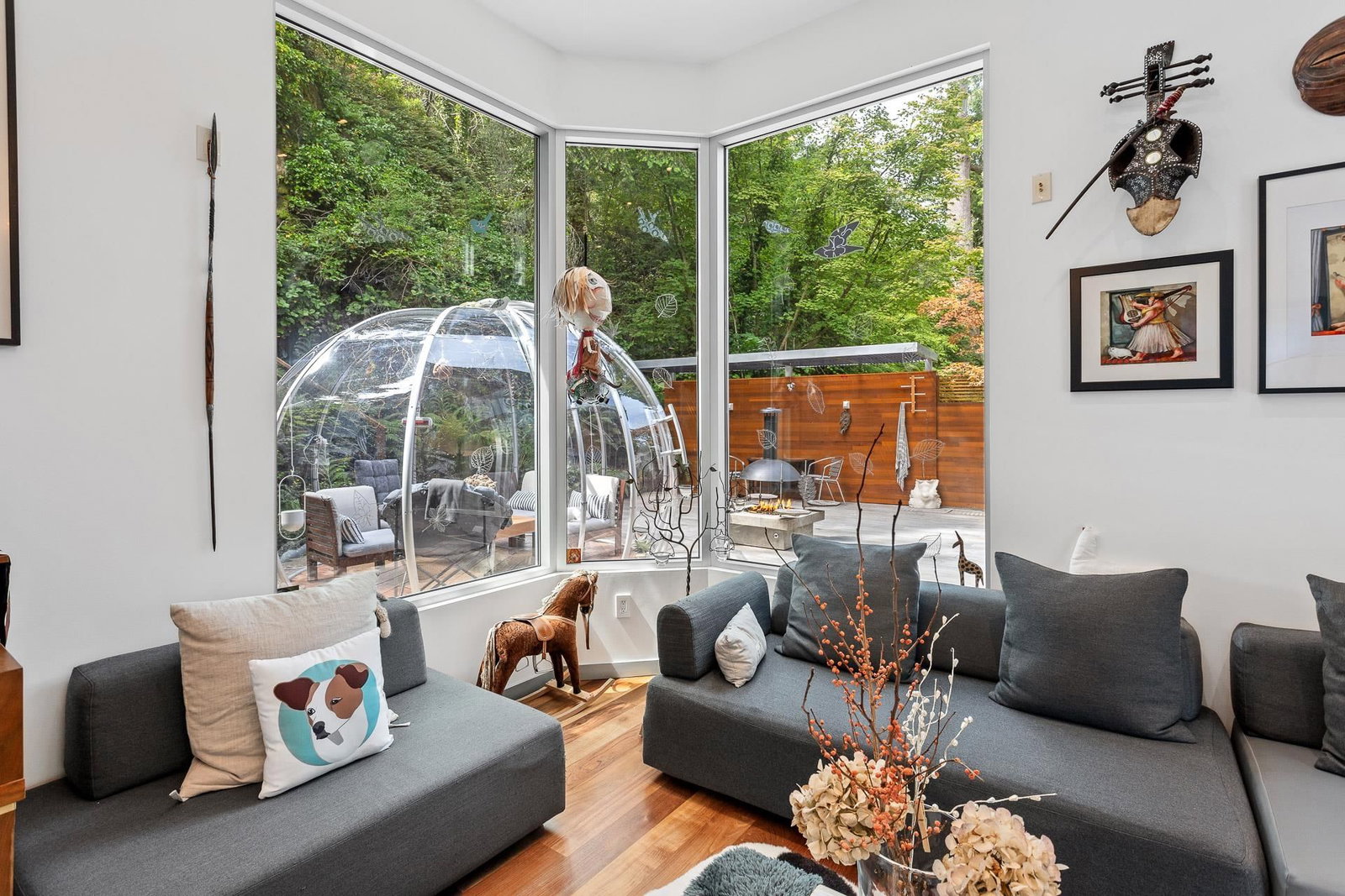 Listing Image 10