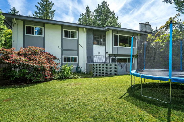4982 Kadota Drive