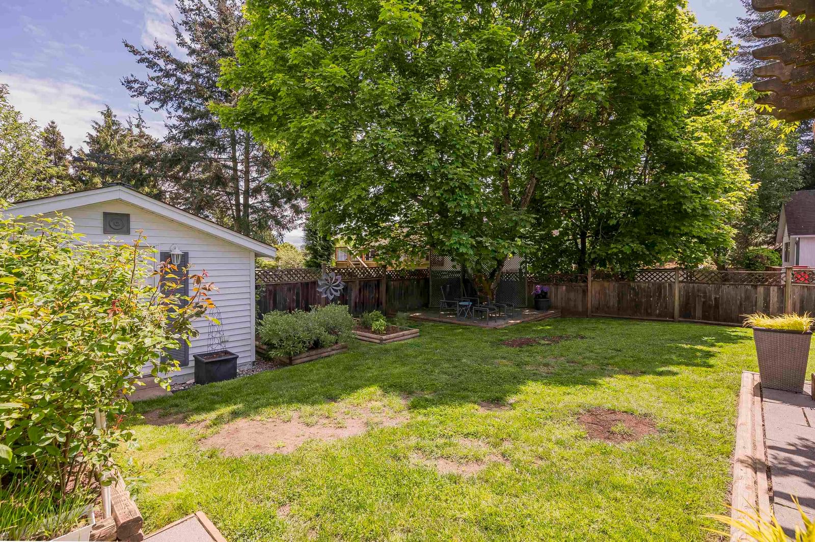 Listing Image 33