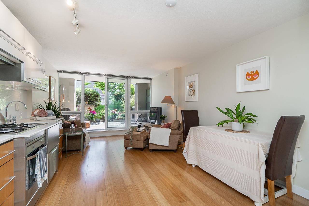 Listing Image 10