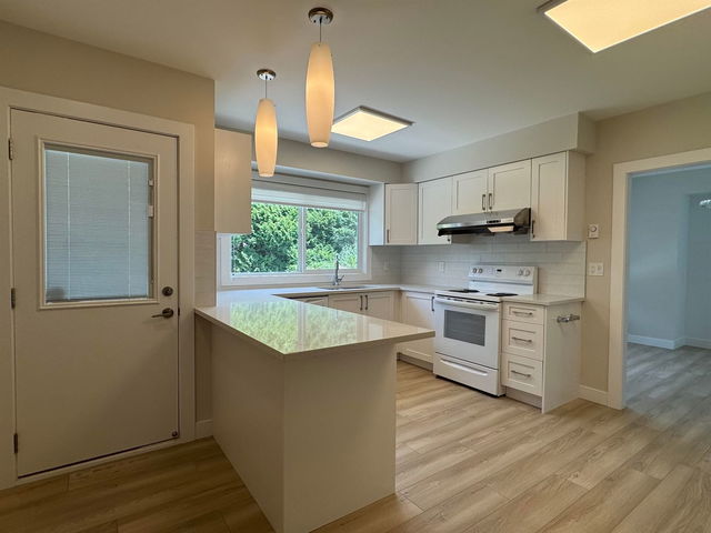 7231 Steveston Highway