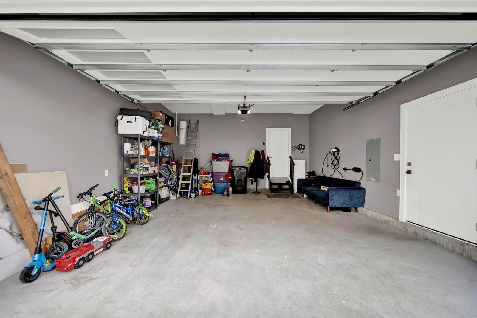 Listing Image 33