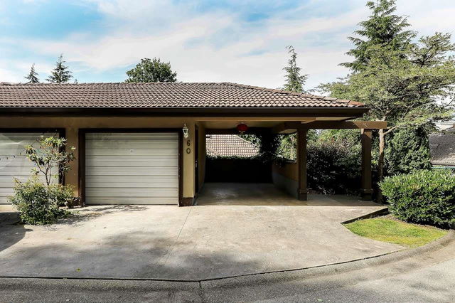 60 Shoreline Circle