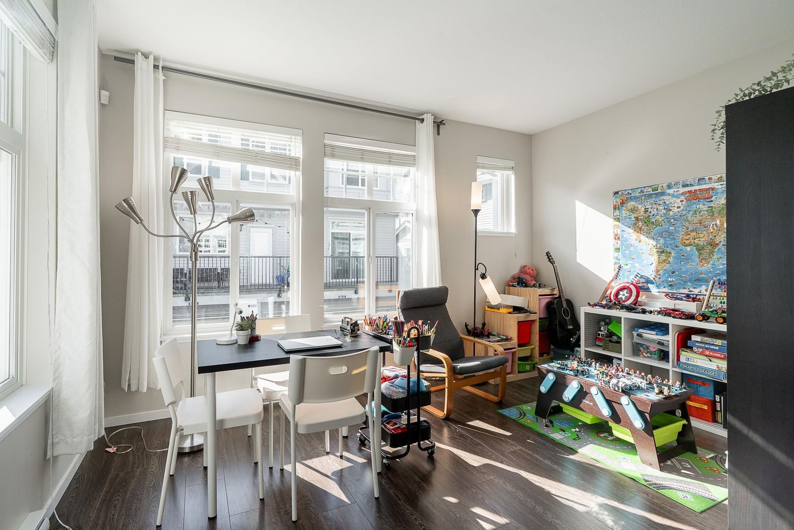 Listing Image 8