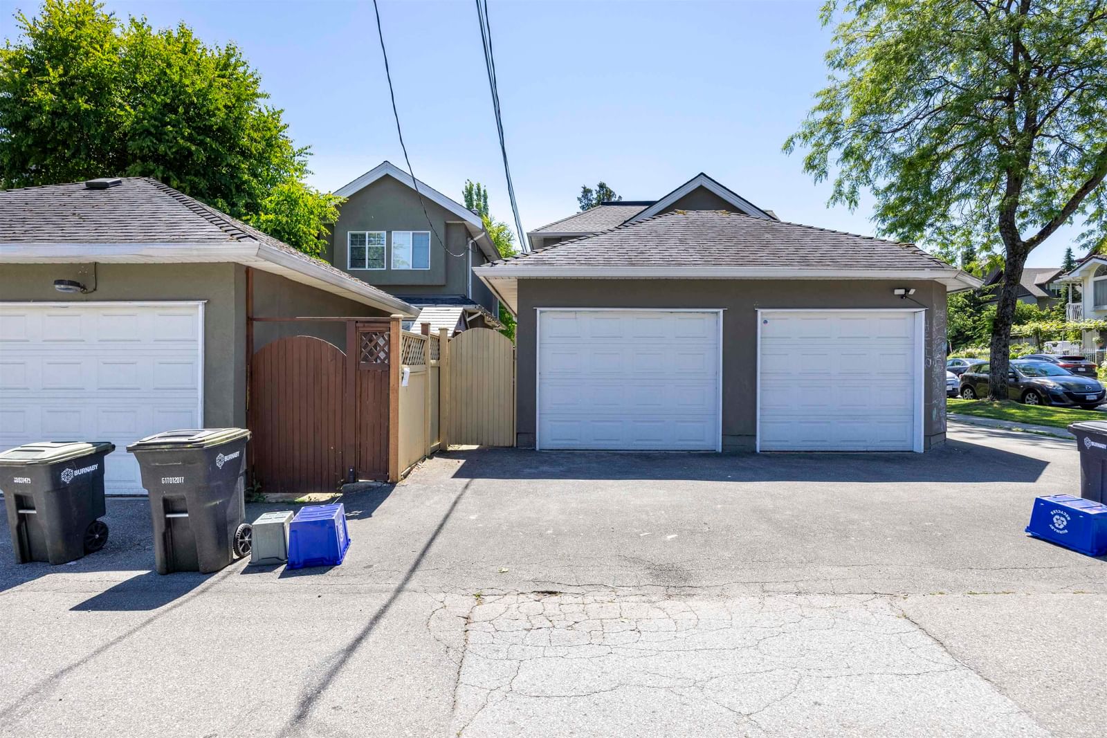 Listing Image 19