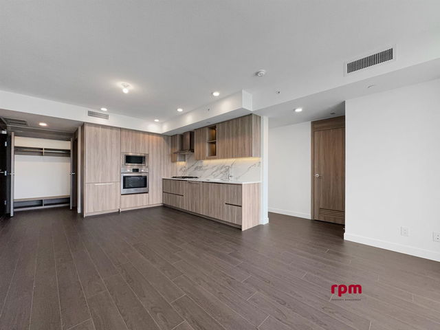 3209 - 13768 100 Avenue