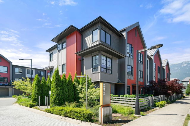 1363 Marinaside Place