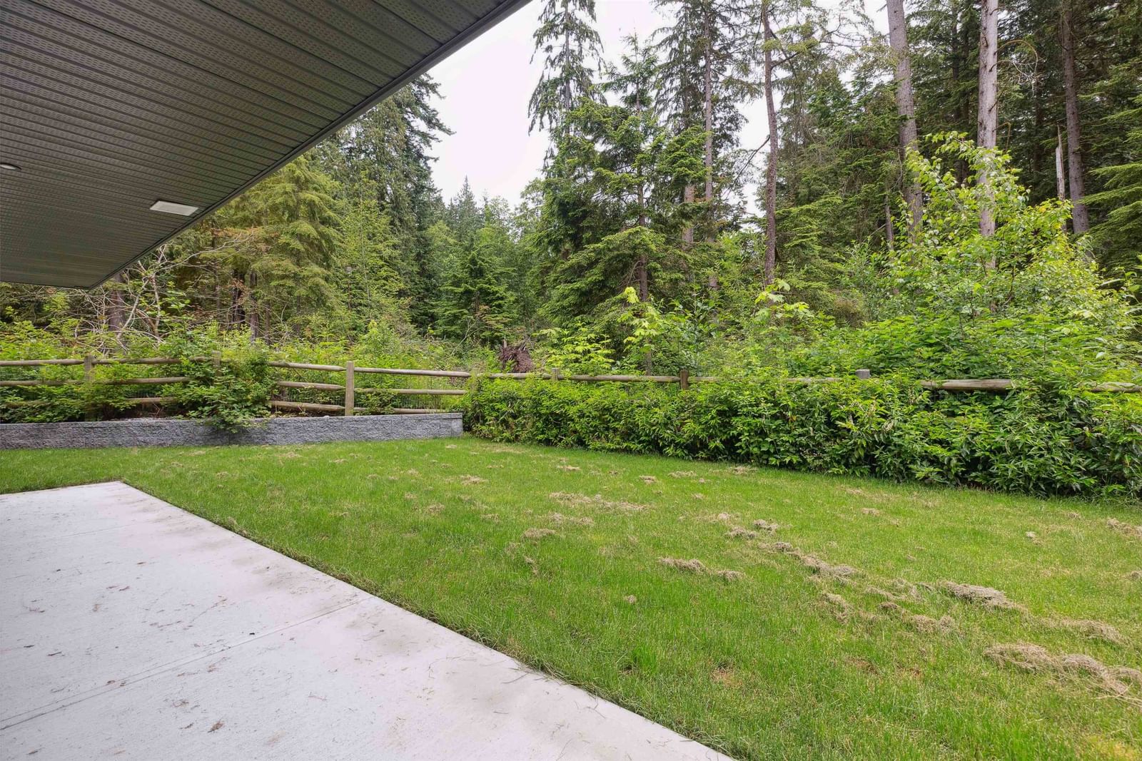 Listing Image 40