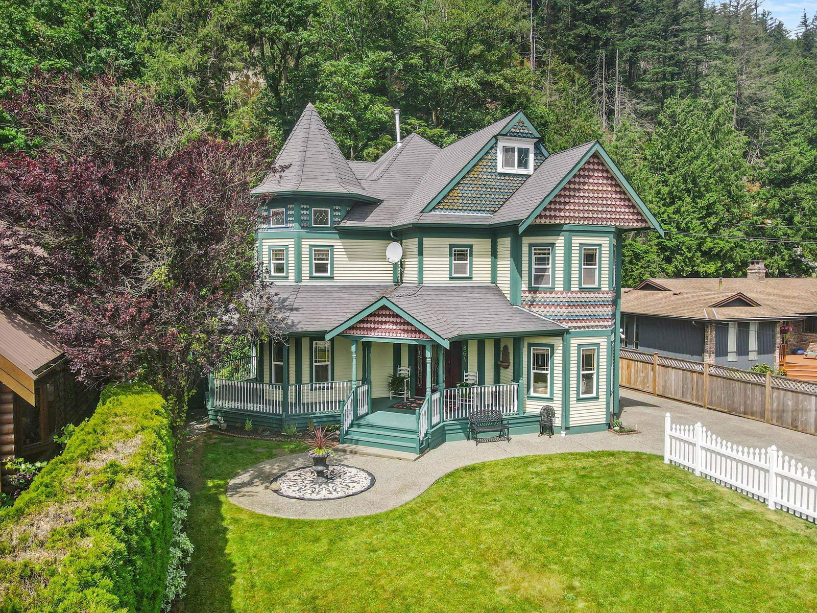 Listing Image 1